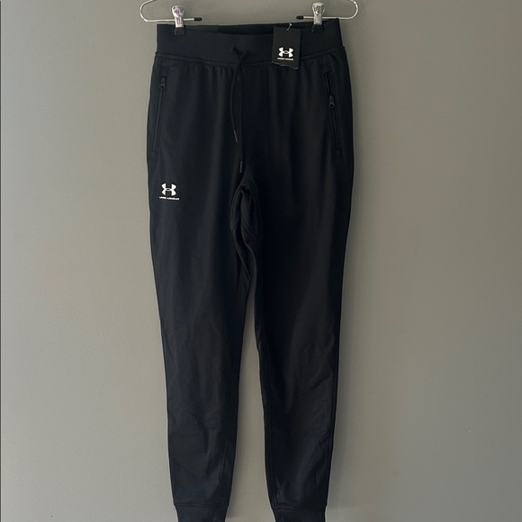 Under Armour Other - Under Armour Black Jogger Sweatpants with White Logo